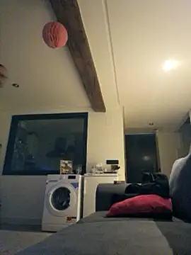 Snapshot of robertilevis chatting on March 2025 07:15:02 PM robertilevis online show from March 2025 07:15:02 PM