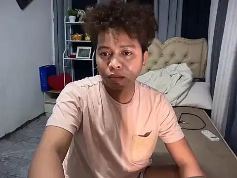 Snapshot of asian_sweetboy chatting on March 2026 07:14:02 AM asian sweetboy online show from March 2026 07:14:02 AM