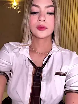 Snapshot of selenne_schmitt chatting on January 2026 01:33:02 AM selenne schmitt online show from January 2026 01:33:02 AM