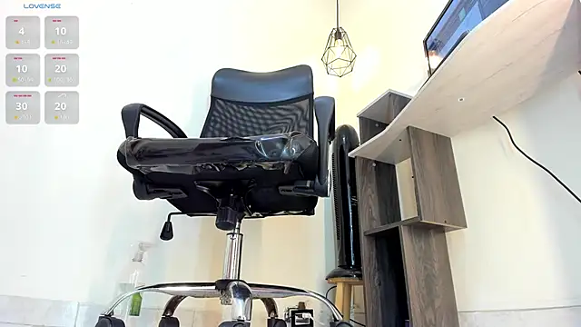 victoria Christie online show from September 2025 10:17:02 AM