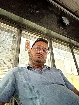 DeepakXxxR86 online show from March 2026 08:15:02 PM