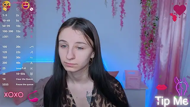  Nika Kik online show from February 2025 01:59:01 PM