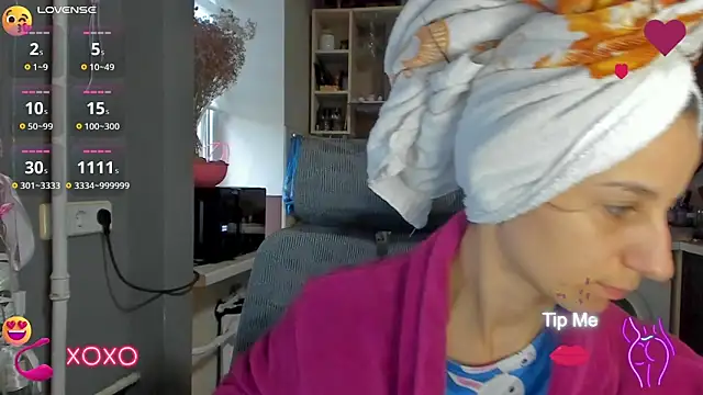  Nika Kik online show from October 2025 10:59:02 AM