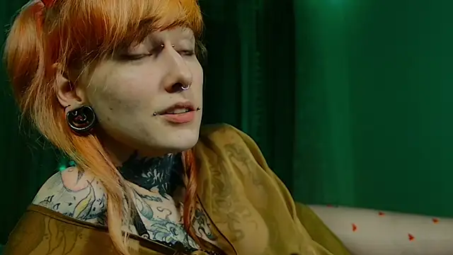 Littlespacemouse online show from February 2025 08:05:01 PM