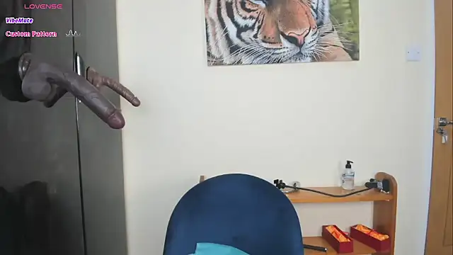 lou roar online show from January 2025 10:37:01 PM