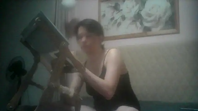 SunElizabeth online show from April 2026 04:22:01 PM