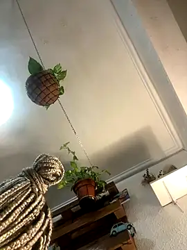 EnricoGio online show from September 2025 09:17:02 PM