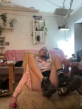 EnricoGio online show from January 2026 12:58:01 AM