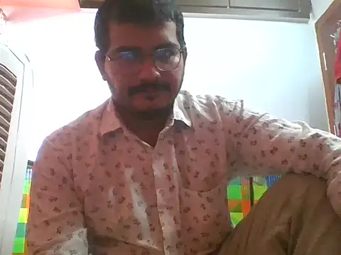 naughtymike0007 online show from November 2025 04:01:02 AM