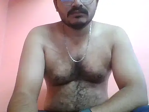 Snapshot of naughtymike0007 chatting on February 2026 03:02:01 AM naughtymike0007 online show from February 2026 03:02:01 AM