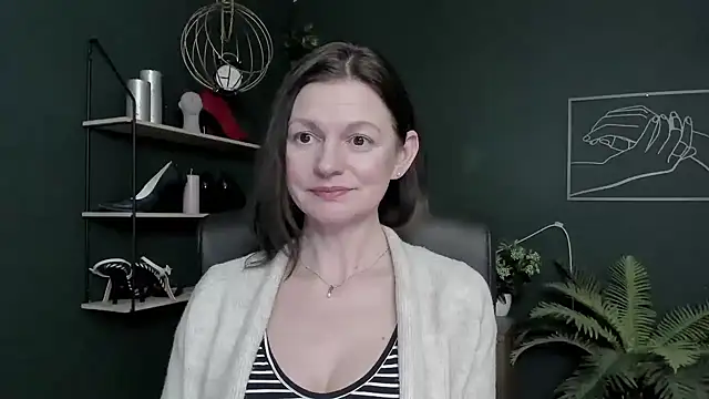 VivianWILD online show from February 2026 07:07:01 PM