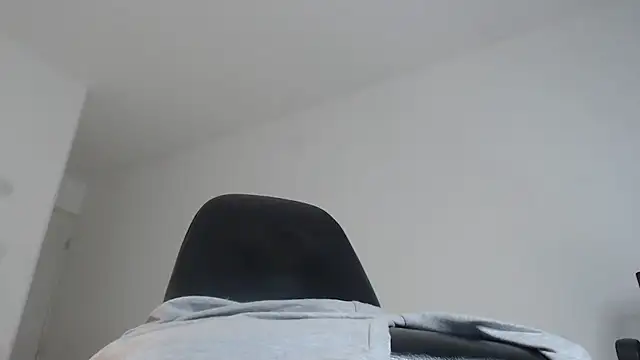 felipelopezz23 online show from December 2024 12:34:02 PM