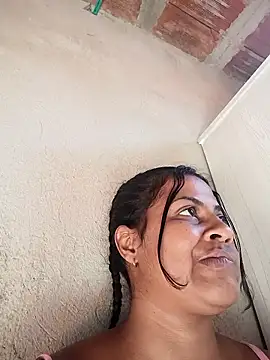 Giselabrunette25 online show from January 2026 02:00:01 PM