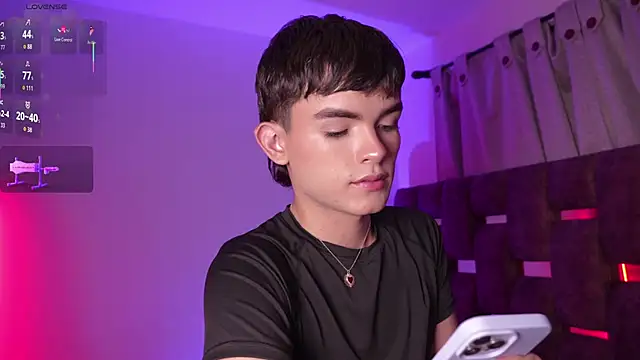 Angelo 018 online show from October 2025 06:44:02 AM