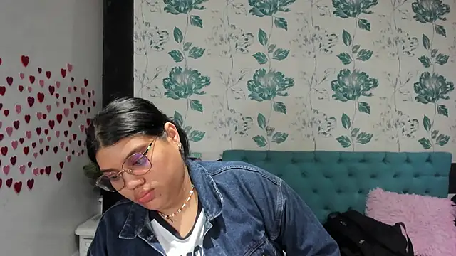 LindaBreeS online show from February 2025 07:58:01 PM