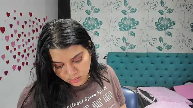 LindaBreeS online show from March 2025 05:18:02 PM