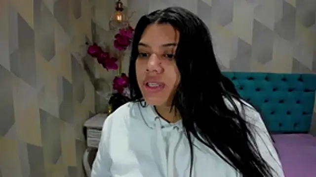 LindaBreeS online show from October 2025 01:15:02 PM