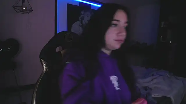 Andrea Ramos online show from December 2024 07:31:01 AM