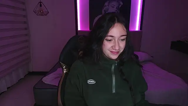 Andrea Ramos online show from February 2025 06:51:02 AM