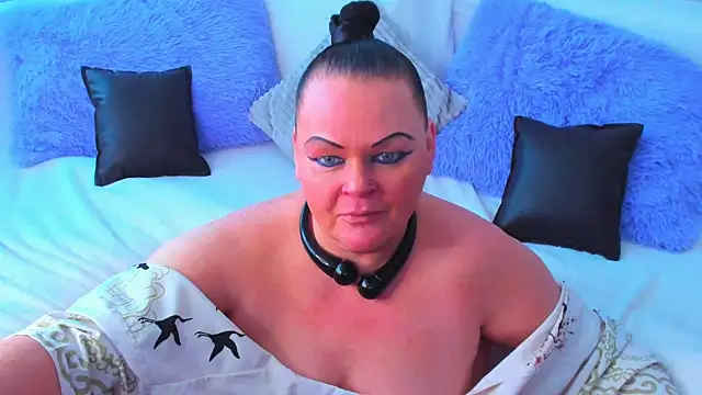 Snapshot of MilanaBiegert chatting on February 2025 10:53:02 AM MilanaBiegert online show from February 2025 10:53:02 AM