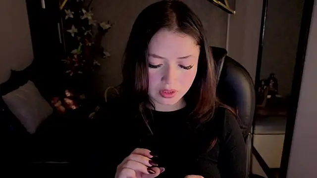 almma shy online show from November 2025 01:33:02 PM