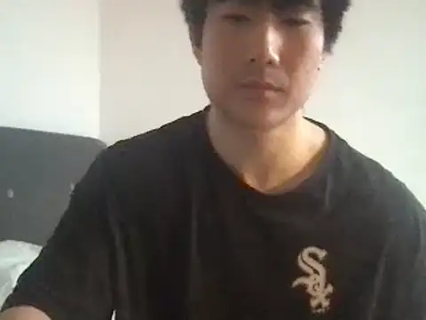 jungcock3210 online show from February 2025 06:47:02 AM