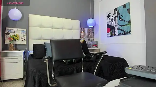 THIAGOXBIG online show from March 2025 09:21:01 PM