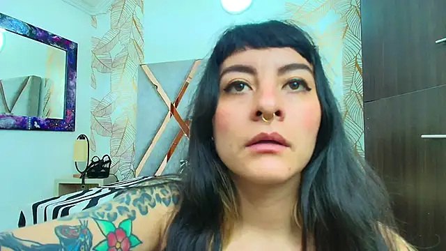 Naughty Kittenm online show from February 2026 11:07:01 AM