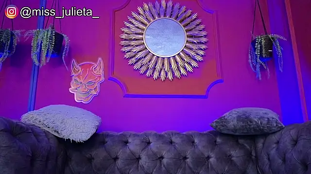 Snapshot of Julieta_Russell chatting on May 2026 11:50:02 AM Julieta Russell online show from May 2026 11:50:02 AM