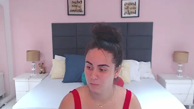 MadisonJenner online show from January 2025 02:42:02 PM