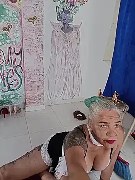 freyadevil333 online show from February 2026 12:12:01 AM