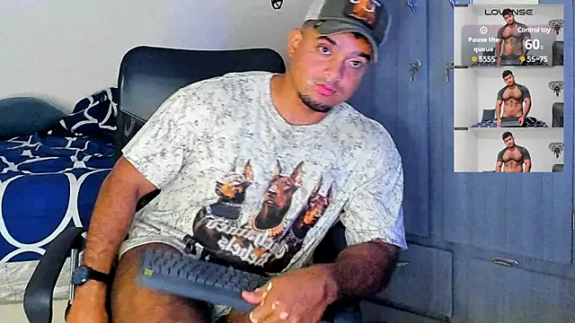 Big furry bear13 online show from March 2025 09:57:01 AM