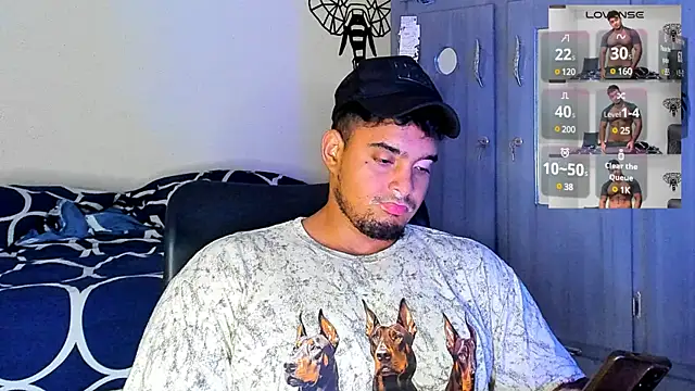 Big furry bear13 online show from March 2025 07:36:01 AM