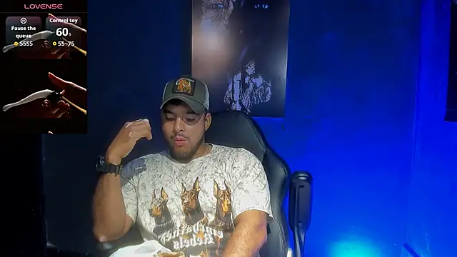 Big furry bear13 online show from September 2025 10:37:01 AM