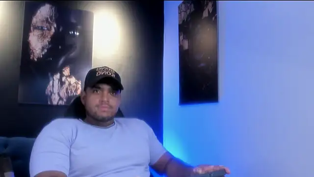 Big furry bear13 online show from November 2025 06:23:01 AM