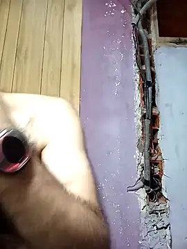 Snapshot of Pela1984 chatting on September 2025 04:23:01 AM Pela1984 online show from September 2025 04:23:01 AM