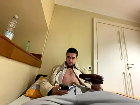 Snapshot of cubalibre02 chatting on December 2025 08:58:02 PM cubalibre02 online show from December 2025 08:58:02 PM