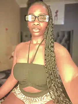 Snapshot of Candy-Heart chatting on January 2025 04:00:02 AM Candy-Heart online show from January 2025 04:00:02 AM