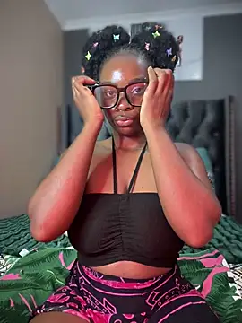 Snapshot of Candy-Heart chatting on March 2025 11:09:02 PM Candy-Heart online show from March 2025 11:09:02 PM