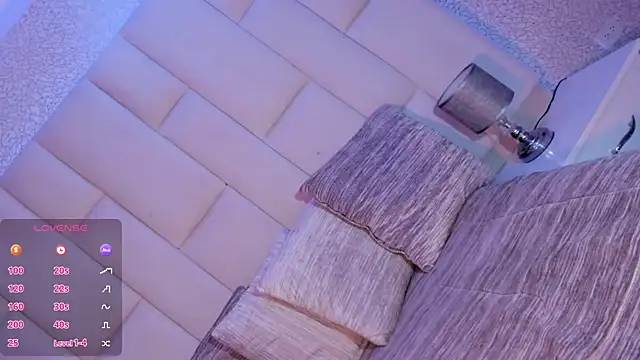 Summer walkerr online show from March 2026 01:00:01 PM