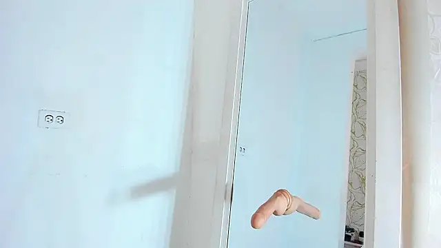 NATALIE PARKERR online show from February 2025 06:32:02 PM