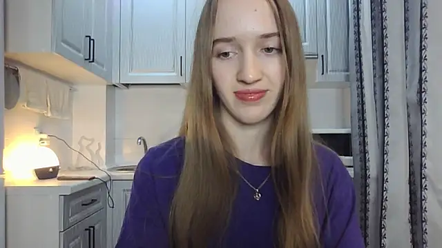 Snapshot of leslie_my_lovee chatting on October 2025 07:21:01 PM leslie my lovee online show from October 2025 07:21:01 PM