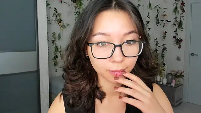 AgnieszkaBanana online show from November 2025 10:14:02 AM