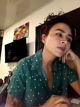 Snapshot of reme_ark23 chatting on March 2025 10:50:02 PM reme ark23 online show from March 2025 10:50:02 PM