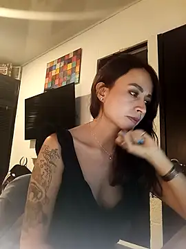 Snapshot of reme_ark23 chatting on March 2025 11:00:02 PM reme ark23 online show from March 2025 11:00:02 PM