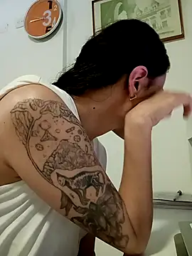 Snapshot of reme_ark23 chatting on September 2025 02:44:01 AM reme ark23 online show from September 2025 02:44:01 AM