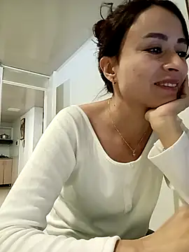 Snapshot of reme_ark23 chatting on September 2025 03:33:02 AM reme ark23 online show from September 2025 03:33:02 AM