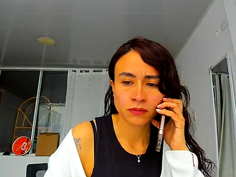 Snapshot of reme_ark23 chatting on November 2025 05:36:02 PM reme ark23 online show from November 2025 05:36:02 PM