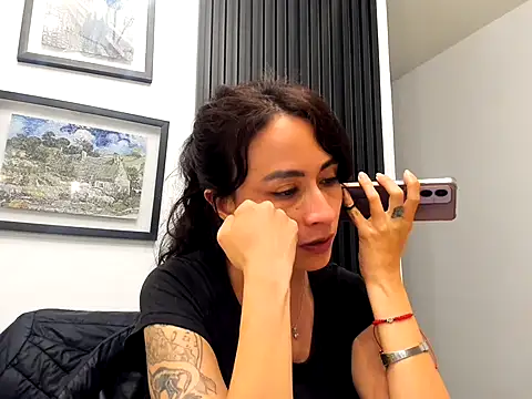 Snapshot of reme_ark23 chatting on November 2025 03:27:02 AM reme ark23 online show from November 2025 03:27:02 AM