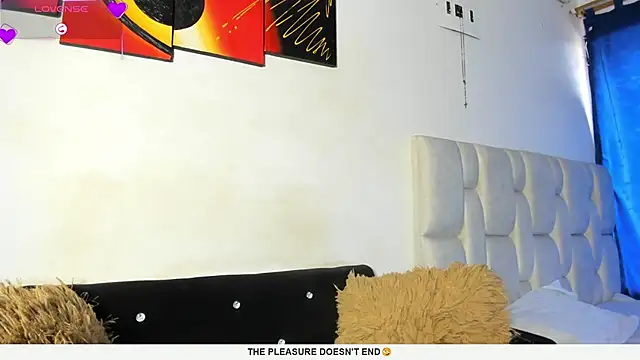 KorinaKovaa online show from November 2025 04:39:02 PM